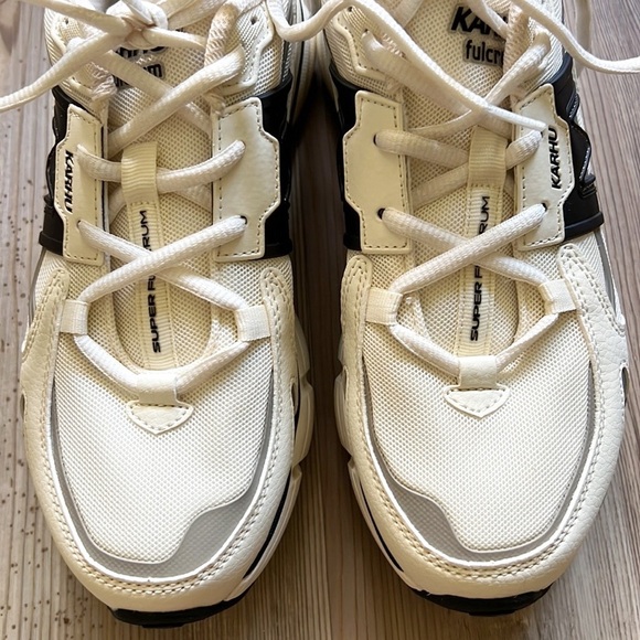 Karhu Super Fulcrum Sneakers Vanilla Ice Black NWOT - Picture 13 of 16